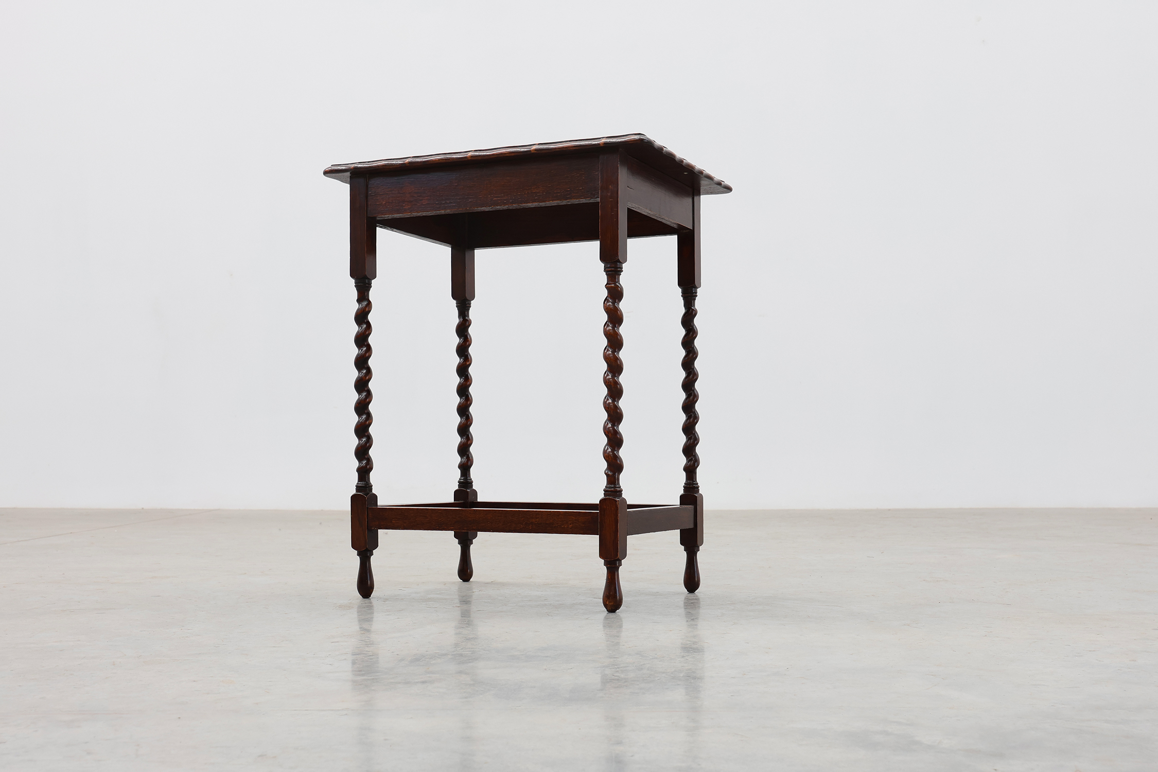 English Oak Barley Twist Side Table with Shaped Top, circa 1900thumbnail